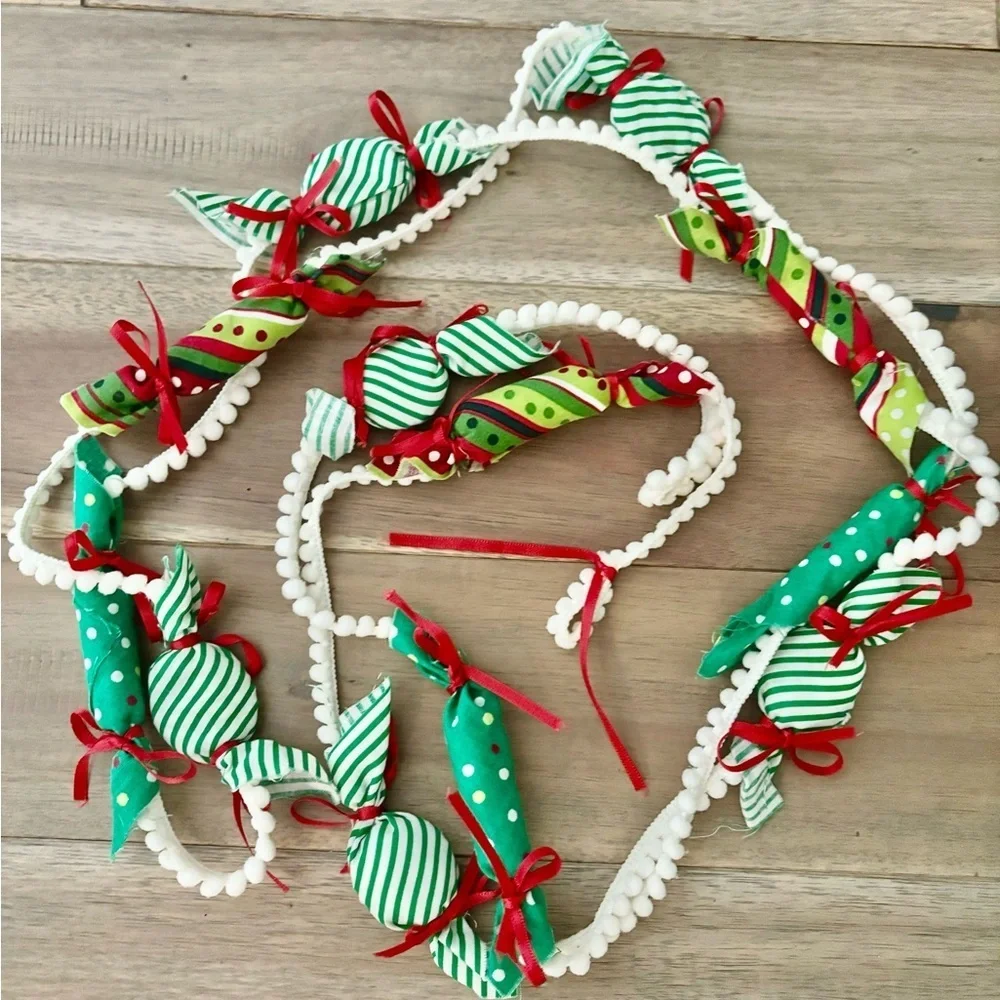 Handcrafted Christmas Candy Garland NWT